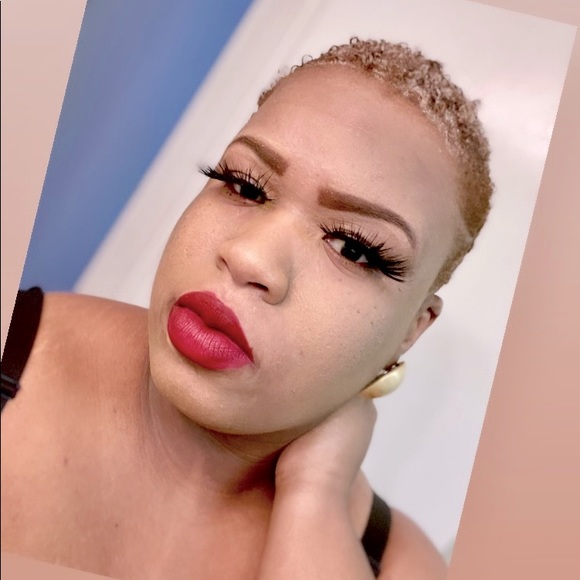 Meet your Posher, Jasmine - Picture 5 of 5